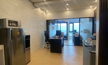 FORT PALM SPRING: Office Space for Rent, 39 sqm, Fitted, furnished, with private bathroom, P50,000/mo.