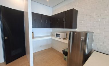 FORT PALM SPRING: Office Space for Rent, 39 sqm, Fitted, furnished, with private bathroom, P50,000/mo.