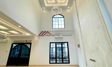 Brand New House Dalam Komplek Lingkungan Tenang