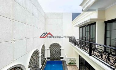 Brand New House Dalam Komplek Lingkungan Tenang