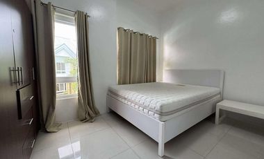 FOR RENT – FURNISHED 2-BEDROOM, 2-STOREY UNIT WITH POOL ACCESS