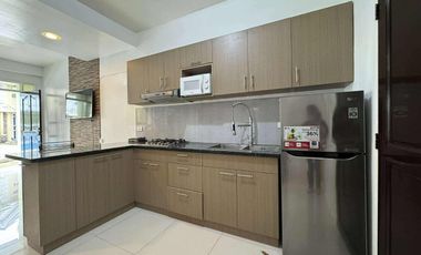 FOR RENT – FURNISHED 2-BEDROOM, 2-STOREY UNIT WITH POOL ACCESS