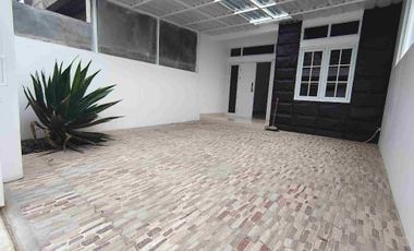 RUMAH ARCAMANIK ENDAH MINIMALIS HARGA MURAH LOKASI BAGUS
