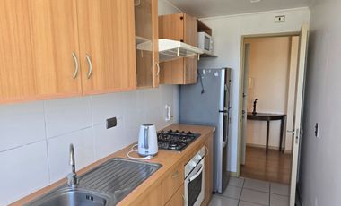 SE ARRIENDA DEPARTAMENTO AMOBLADO DE 3 DORMITORIOS 2 BAÑOS ,UY CENTRAL , EDIFICIO AMALFI.