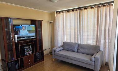 SE ARRIENDA DEPARTAMENTO AMOBLADO DE 3 DORMITORIOS 2 BAÑOS ,UY CENTRAL , EDIFICIO AMALFI.