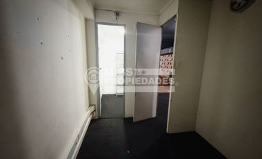 ARRIENDO | Local Comercial en Esquina Estratégica – Arturo Prat con Washington