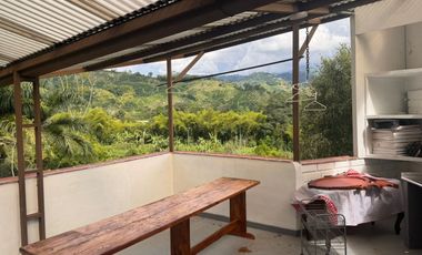 FINCA EN ARRIENDO EN LA TRINIDAD EN MANIZALES