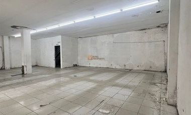 Spacious Old Commercial Warehouse Ruko – Pinggir Jalan, Dekat Puri CBD & PX Pavilion