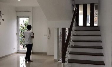 Rumah di Royal Tajur Residence, Kota Bogor