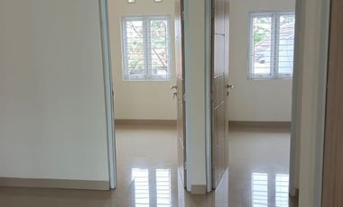 RUMAH BAGUS 2 LANTAI LINGKUNGAN ASRI NYAMAN SIAP HUNI DI ARCAMANIK BANDUNG