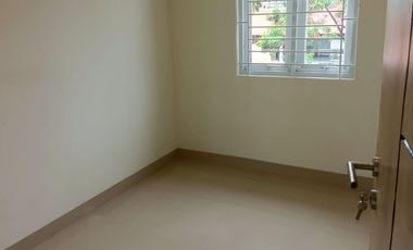 RUMAH BAGUS 2 LANTAI LINGKUNGAN ASRI NYAMAN SIAP HUNI DI ARCAMANIK BANDUNG