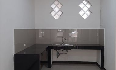 RUMAH MINIMALIS MODERN 2 LANTAI LINGKUNGAN NYAMAN SIAP HUNI DI TAMAN KOPO INDAH 2 TKI2 BANDUNG