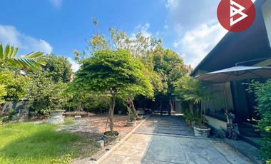 ขายบ้านเดี่ยวชั้นเดียว เนื้อที่ 118 ตร.วา เมืองสิงห์บุรี ทำเลดีติดถนน