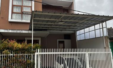 MURAHHH RUMAH KEREN 3 LANTAI MINIMALIS MODERN FULL FURNISHED SIAP HUNI DI CUGUGUR GIRANG BANDUNG