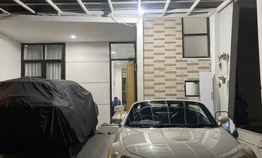 RUMAH BAGUS MURAH 2 LANTAI SEMI FURNISHED NYAMAN SIAP HUNI DI GEGER KALONG BANDUNG