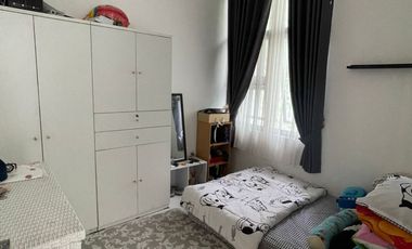 RUMAH BAGUS MURAH 2 LANTAI SEMI FURNISHED NYAMAN SIAP HUNI DI GEGER KALONG BANDUNG