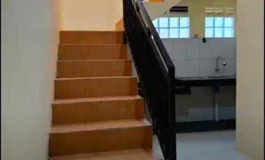 RUMAH MINIMALIS 2 LANTAI LINGKUNGAN NYAMAN STRATEGIS SIAP HUNI DI TUBAGUS ISMAIL BANDUNG