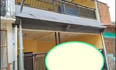 RUMAH MINIMALIS 2 LANTAI LINGKUNGAN NYAMAN STRATEGIS SIAP HUNI DI TUBAGUS ISMAIL BANDUNG