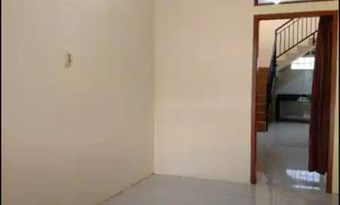 RUMAH MINIMALIS 2 LANTAI LINGKUNGAN NYAMAN STRATEGIS SIAP HUNI DI TUBAGUS ISMAIL BANDUNG