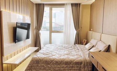 Nice and Cozy 1BR Apt with Strategic Location At Pondok Indah Residences