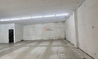 Ruko 3 Ruko Connecting Lebar 12 Meter Pinggir Jalan, Di Jalan Meruya Utara, Dekat Akses Tol, Kampus Mercubuana