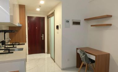 DISEWAKAN Apartemen Studio Full furnished DI SKY HOUSE ALAM SUTERA, SELANGKAH KE BINUS UNIVERSITY | SUDAH ADA KOMPOR TANAM & WATER HEATER