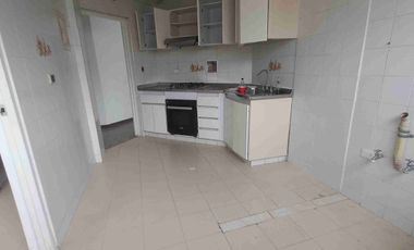 VENDO APARTAMENTO EN UN PRIMER PISO EN EL CONJUNTO RESIDENCIAL EL PRADO.