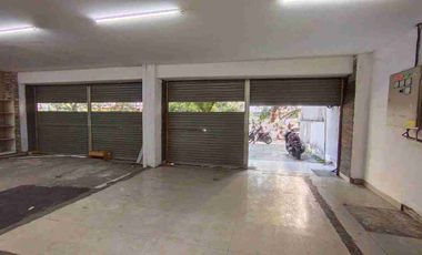 Disewakan Gedung 6,5 Lantai Ex Restoran