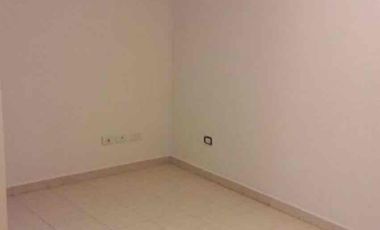 Particular alquila departamento de un dormitorio y dependencias, muy seguro y luminoso, en calle Reconquista 55, altura San Martín al 4000, Neuquén capital.