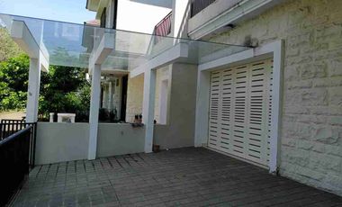 Disewakan / Dijual Rumah Modern Mewah Full Furnish Di Greenwood Golf Araya Malang