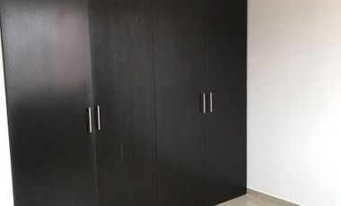 Alquiler de Casa – Urb. Napoli