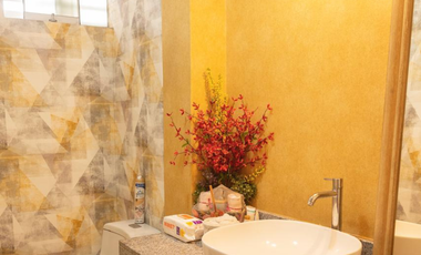 EXCLUSIVO DUPLEX EN SURCO-HIGUERETA DE 4 DORM. VENTA OPORTUNIDAD!