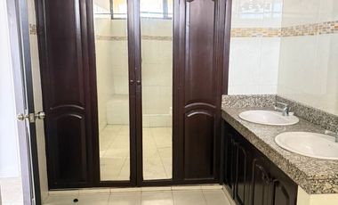 Alquiler de Casa – Colinas de los Ceibos, Guayaquil