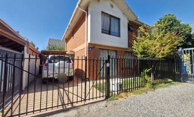 Se vende Cómoda y Acogedora propiedad en sector Jardin del Este , La Florida