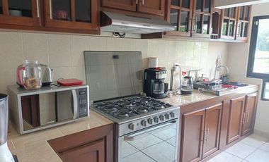 CASA AMUEBLADA  EN RENTA CALLE RIO ATOYAC 10, JARDINES DE TUXPAN VER