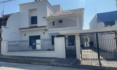 CASA AMUEBLADA  EN RENTA CALLE RIO ATOYAC 10, JARDINES DE TUXPAN VER