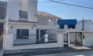 CASA AMUEBLADA  EN RENTA CALLE RIO ATOYAC 10, JARDINES DE TUXPAN VER