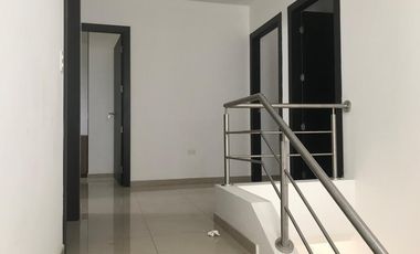 Alquiler de Villa de 4 dormitorios – Vía Salitre Km 13