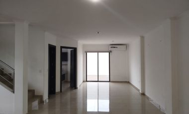 Alquiler de Villa de 4 dormitorios – Vía Salitre Km 13