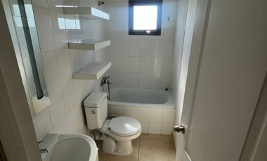 Casa de 3 dormitorio 3 baños en Linares.