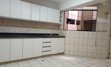 Vendo Flat en Surco
