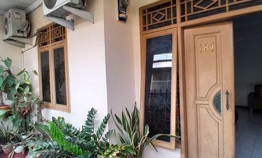 Rumah Perum Burung Kota Cirebon