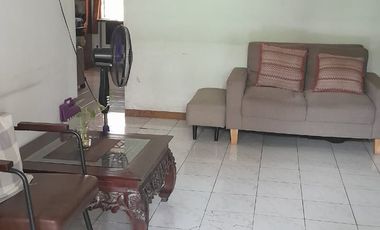 Rumah Perum Burung Kota Cirebon