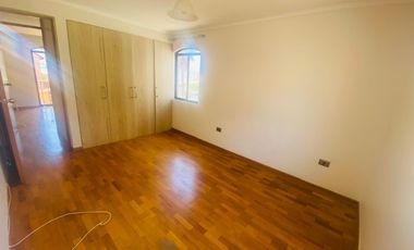 Casa ubicada en exclusivo y tranquilo sector de Jardines del Sur, UF 17.200