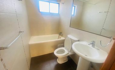 Casa ubicada en exclusivo y tranquilo sector de Jardines del Sur, UF 17.200