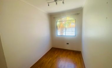 Casa ubicada en exclusivo y tranquilo sector de Jardines del Sur, UF 17.200