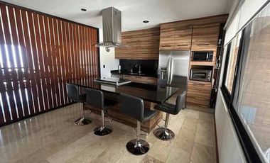 CASA EN VENTA EN CLUB DE GOLF LA LOMA