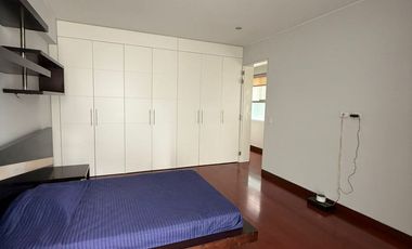 Departamento de 386 m² con Vista a La Calle de 4 Dorm. en La Zona del Golf Los Incas en Surco