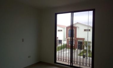 Alquiler de Casa – Urb. Napoli, Modelo Daniela