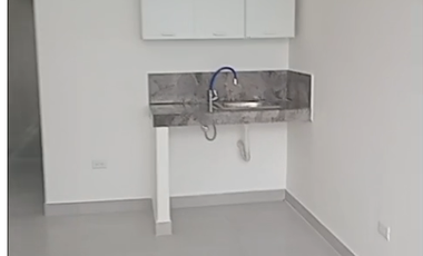 VENDO SUITE EN LA ENTRADA LA 8 VIA EL SPONDYLUS